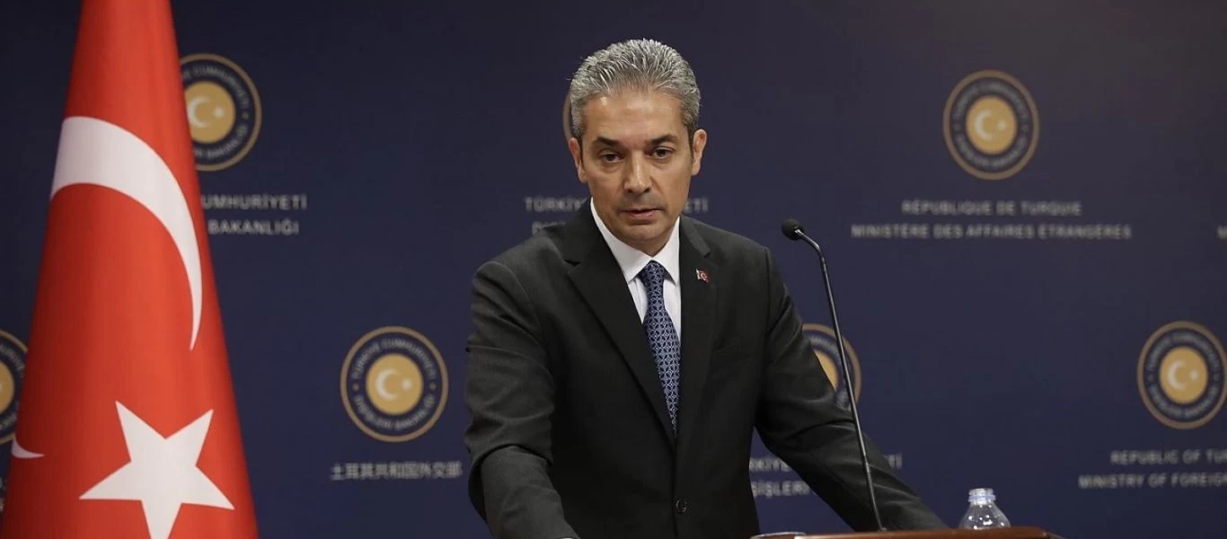 Εκπρόσωπος τουρκικού ΥΠΕΞ προς Ελλάδα: «Εγκαταλείψτε τη λογική ''ο εχθρός του εχθρού μου είναι φίλος μου''»